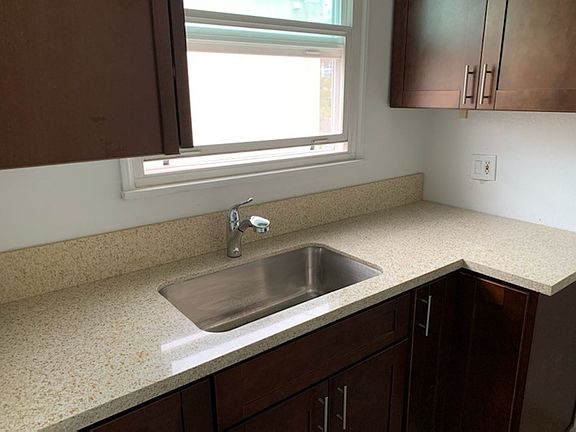2nd image of 2218 Chatsworth Blvd #2220