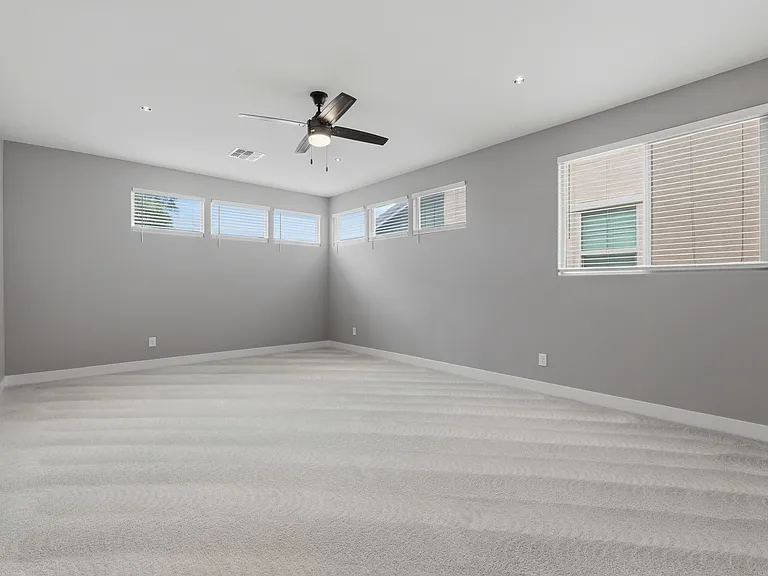 Large Upstairs Loft