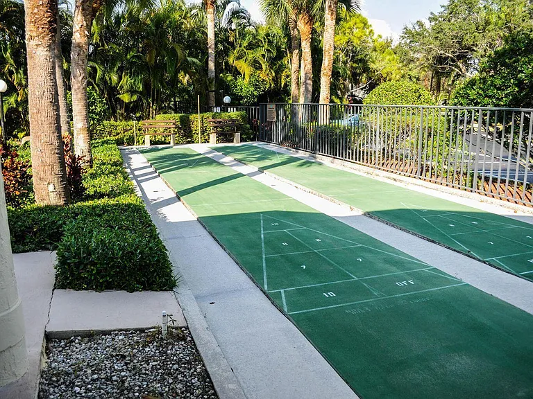 3350 Perimeter Dr — Photo 24