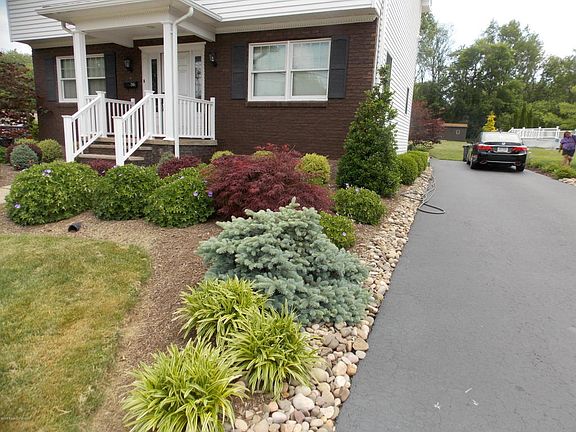 3rd image of 245 Slocum St