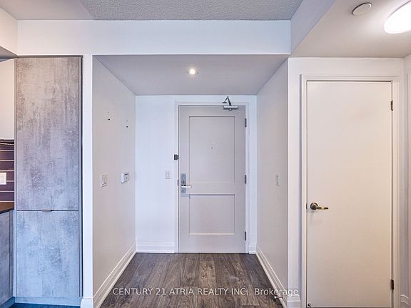 4th image of 26 Gibbs Rd #839