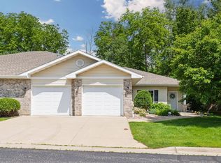 3501 Fairway Ridge Ln SW, Rochester, MN 55902
