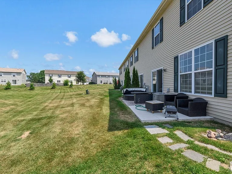 8500 Stillwater Rd — Photo 31