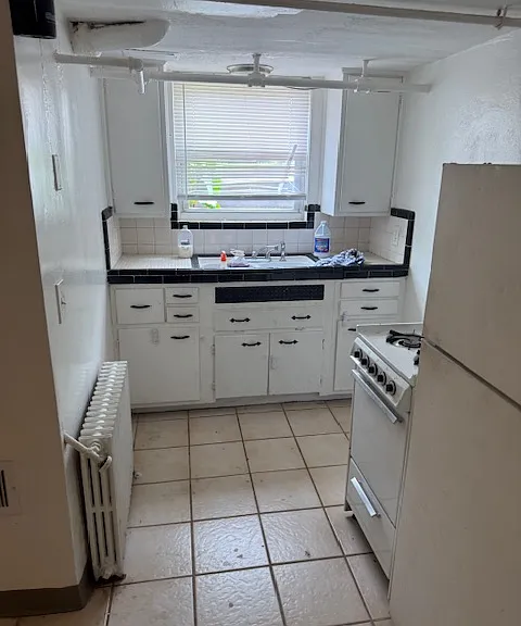 4227 Oakwood Ave #6 — Photo 11