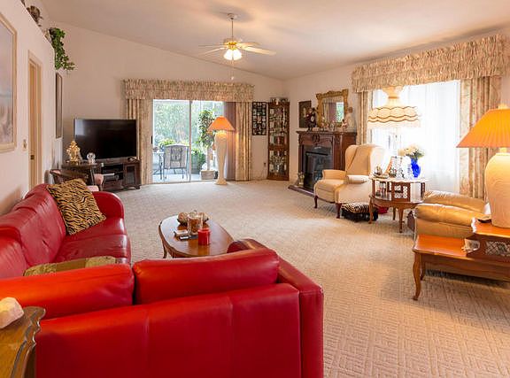 5th image of 5583 Lancewood Dr