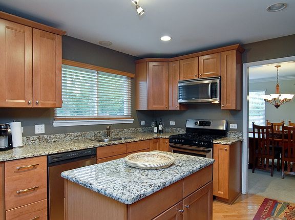 2nd image of 34472 N Old Walnut Cir