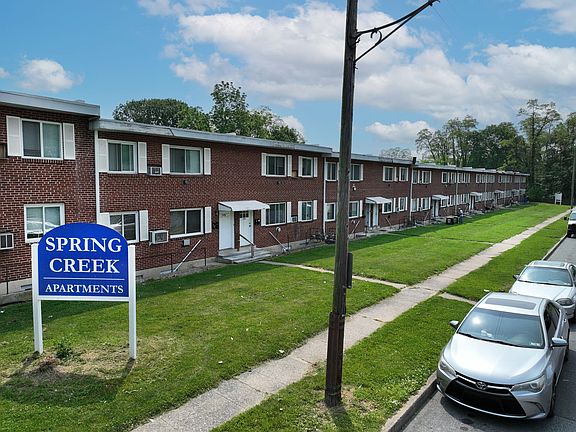4th image of 1319 Rolleston St #A