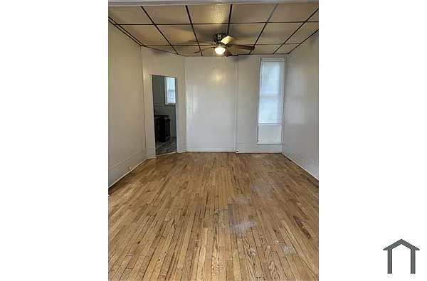 5432 Spring St photo 1