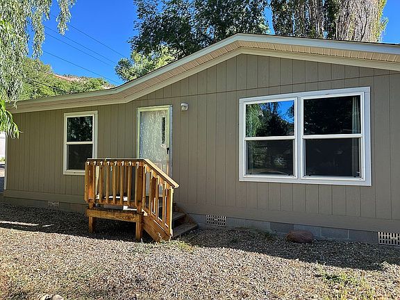 2nd image of 2406 County Road 203