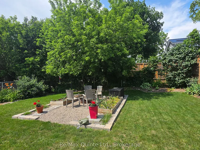 83 Union St — Photo 16