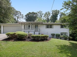 6073 Oak Hill Dr, Austell, GA 30168