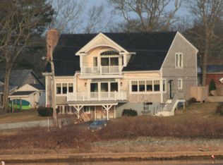 4 Gladstone Ave, Wareham, MA 02571