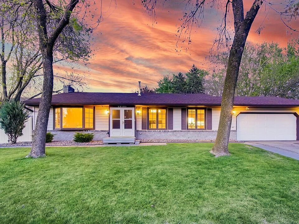 1st image of 13101 Parkwood Dr
