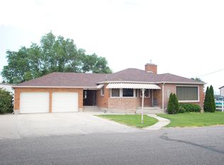 57 E Sevier River Rd, Monroe, UT 84754