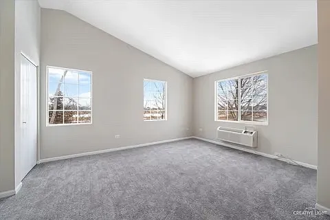 1522 McClure Rd — Photo 2