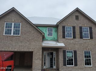 18521 Chadwick Glen Cir, Louisville, KY 40245