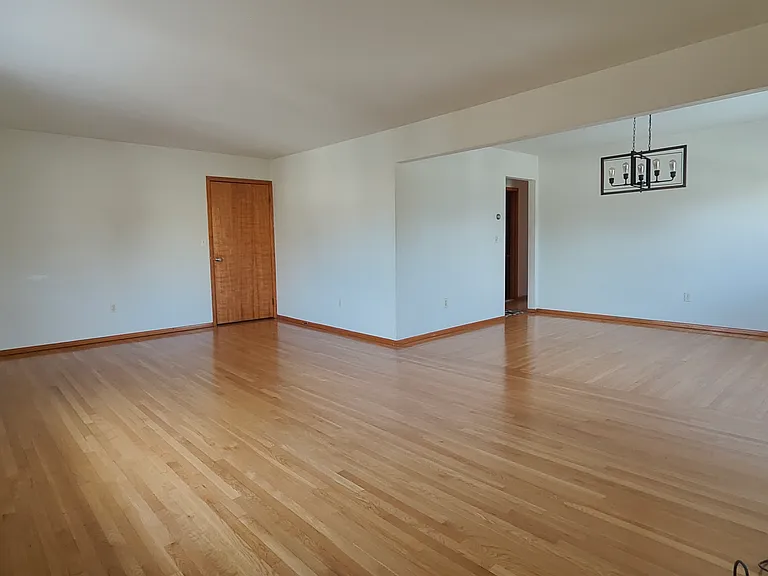 21 Rose St #2 — Photo 3