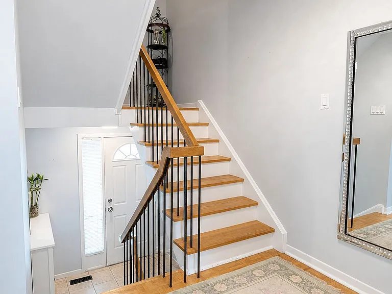 209 Castle Rock Dr #1 — Photo 14