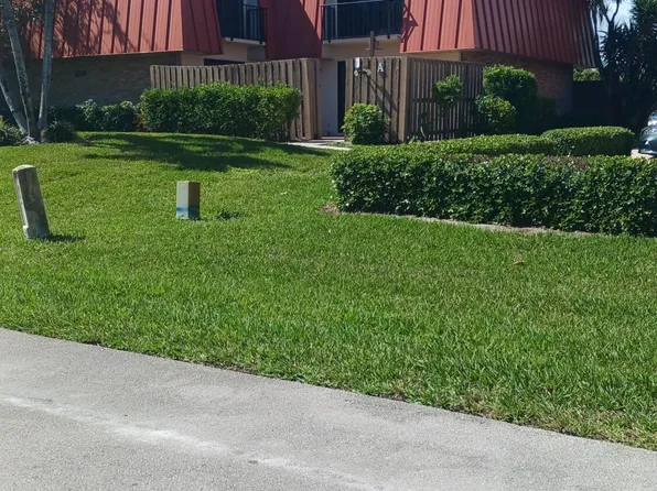 3310 Meridian Way S #A, Palm Beach Gardens, FL 33410