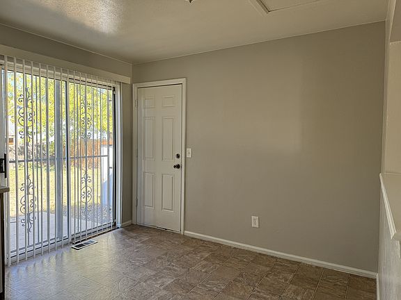 5th image of 4279 Freeport Way