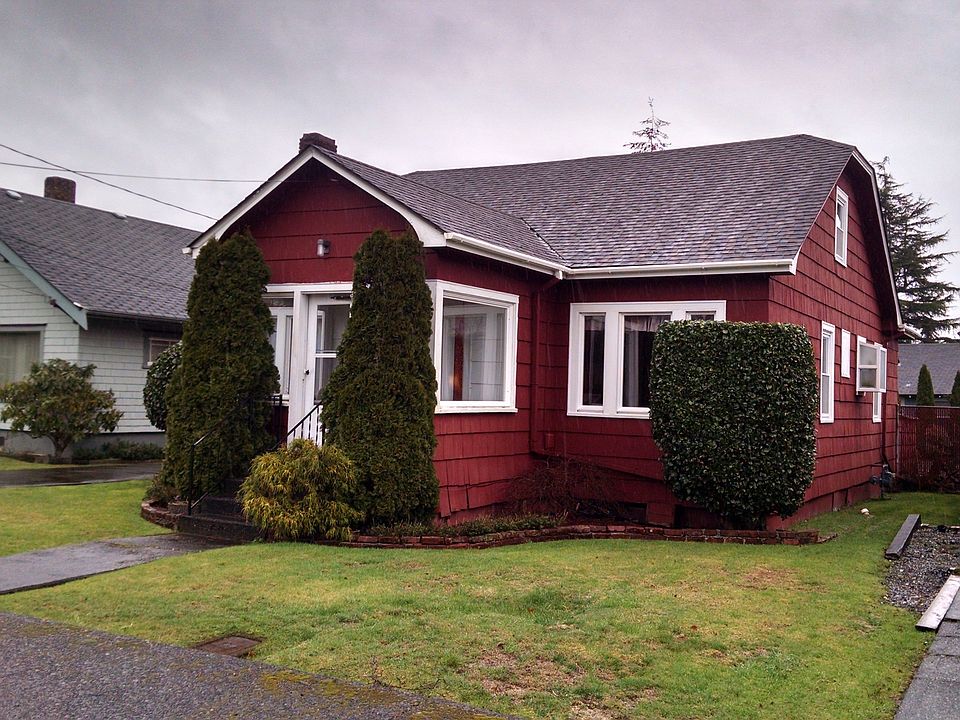 1st image of 719 1st St