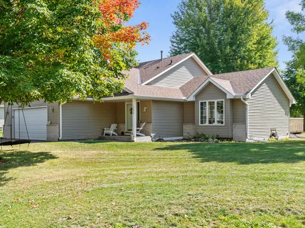 1403 Country Ln, Delano, MN 55328