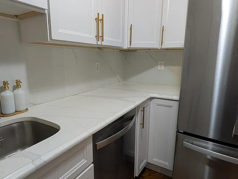 163-65 Newark St #2B — Photo 15