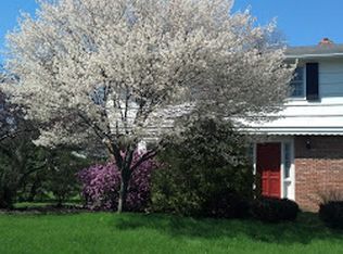 35 Kevin Dr, Rochester, NY 14625