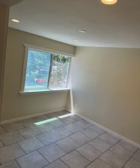 119 Franklin St #1 — Photo 13