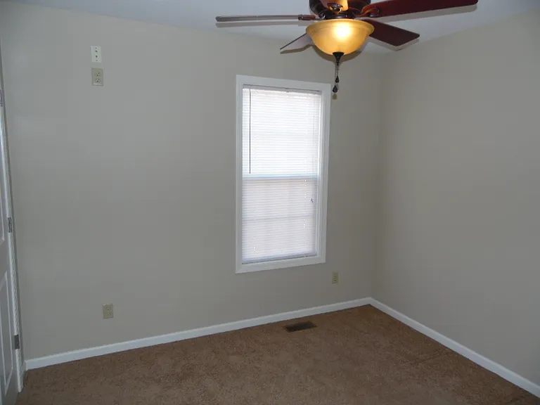510 Fonville St — Photo 10