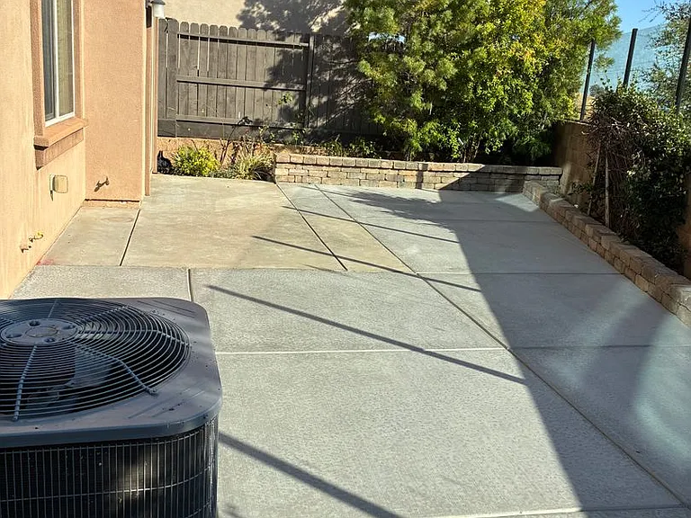 8082 Avanti Dr — Photo 43
