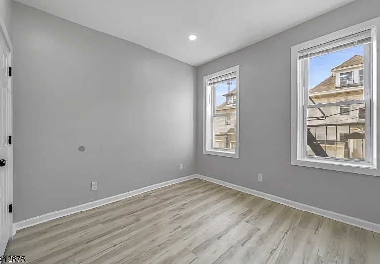 59 Henry St #A2 — Photo 4