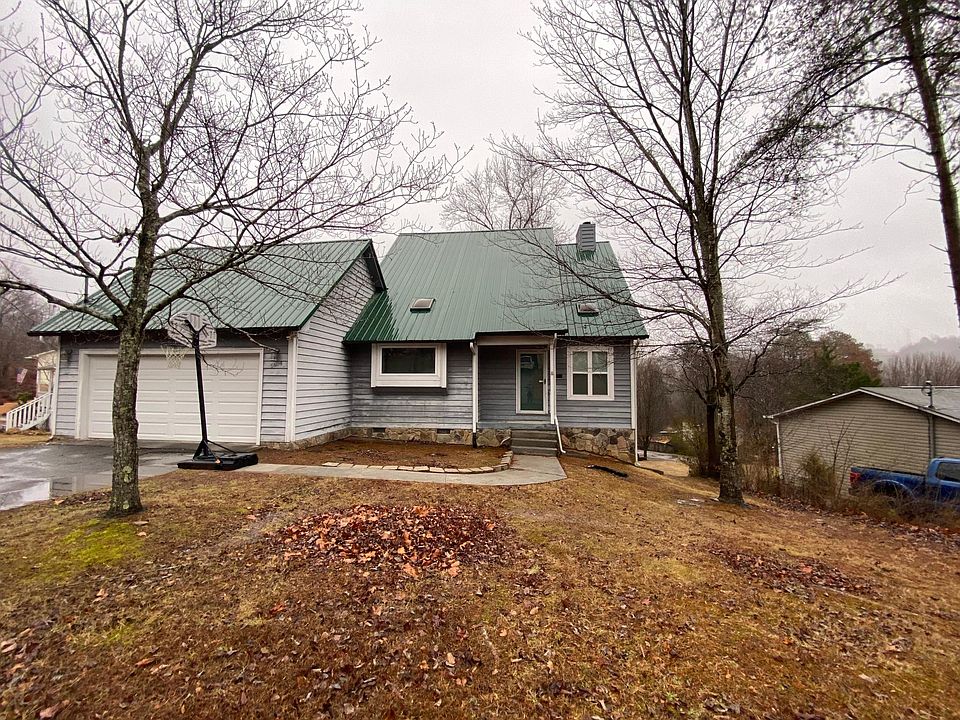1st image of 6604 Hickory Way Ln