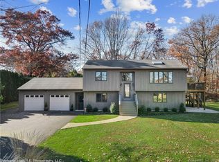350 Coe Ave, East Haven, CT 06512