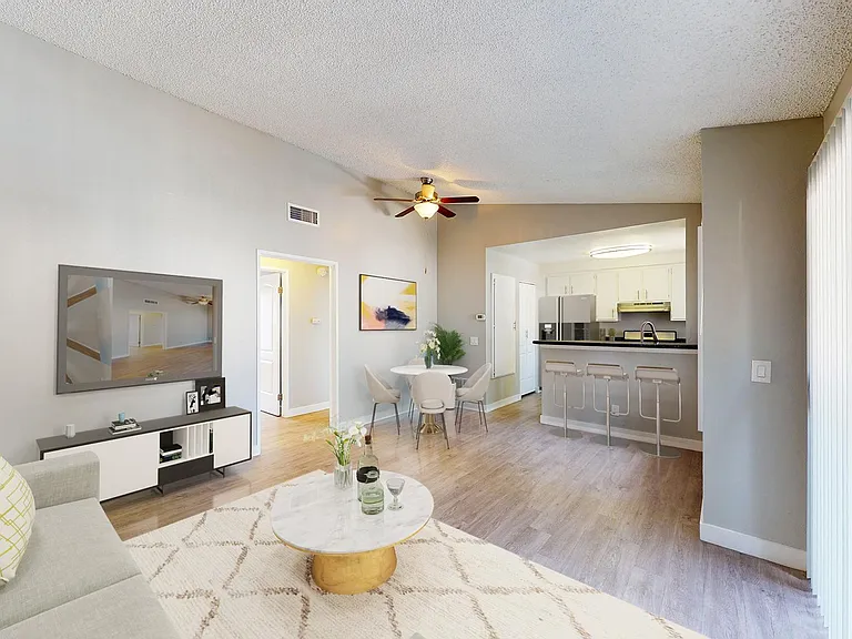 Arthur Avenue Apartments — Photo 3
