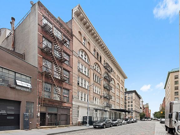 2nd image of 19 Vestry St