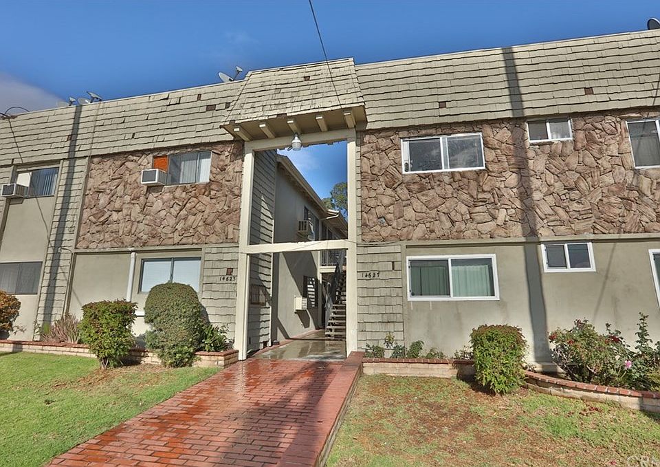 1st image of 14623 Christine Dr Unit 16