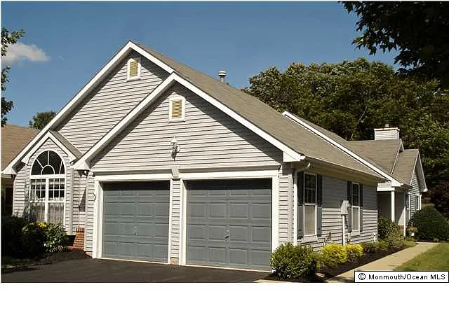 2701 Rockport Ln photo 1