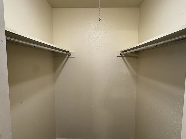 2508 W Hickory St #30 — Photo 8