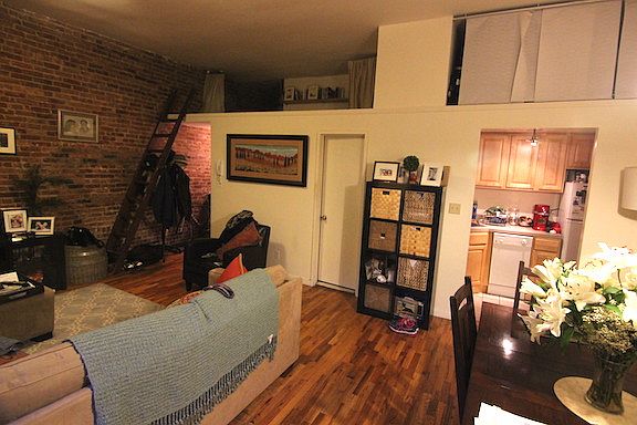 5th image of 323 W 75th St APT 2B