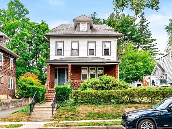 96 Linden Ln, Princeton, NJ 08540