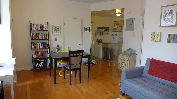 Rented by Garfield Realty  | media 23