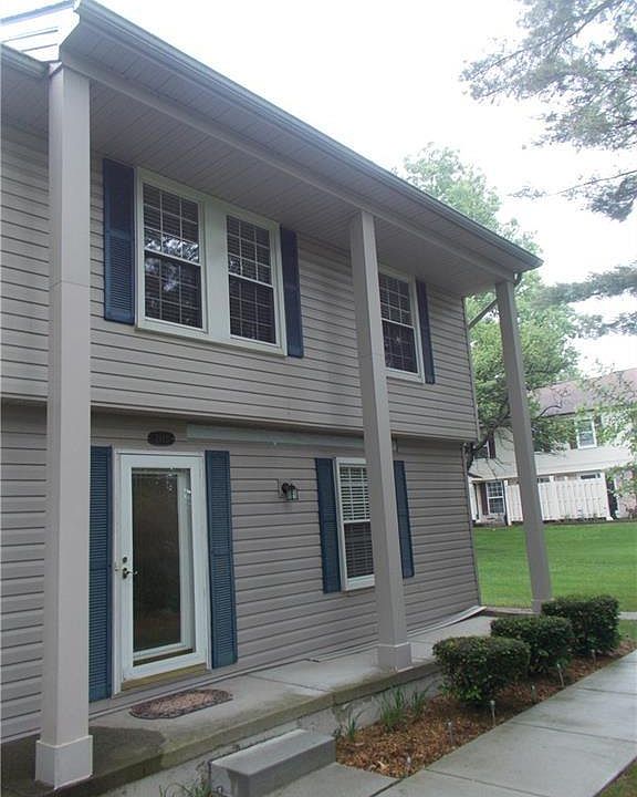 1st image of 2113 Park Place Dr #1