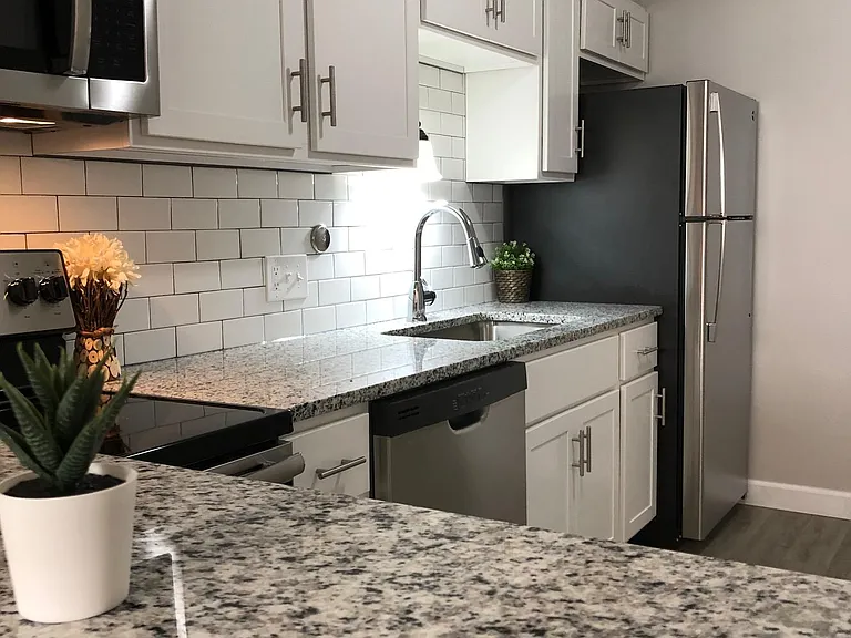 New Haven Apartments — Photo 6