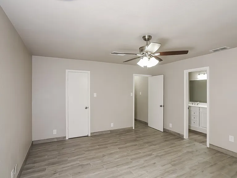 10507 Stone Creek Pl — Photo 9