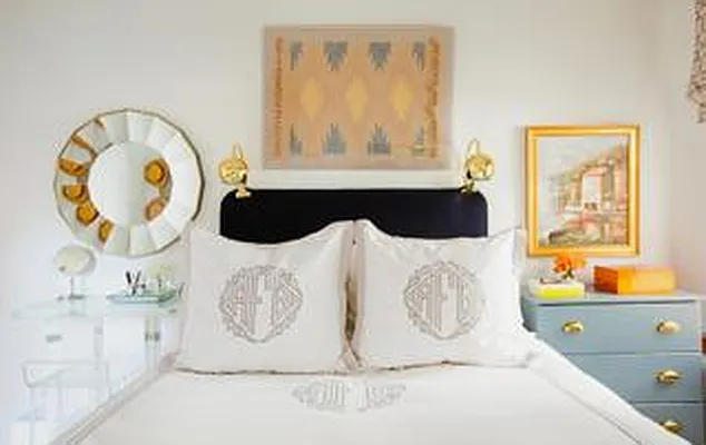 Rented by Buchbinder & Warren | media 21