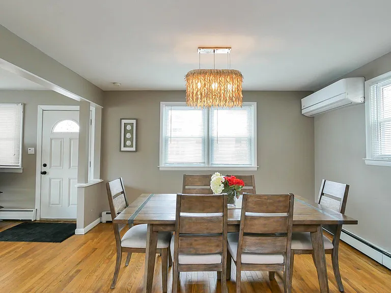 24 N Wyoming Ave — Photo 11
