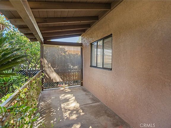 5th image of 1759 Las Lunas St