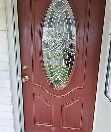 3rd image of 75 Rowland Dr