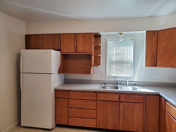2nd image of 4184 Camellia St #4186CA